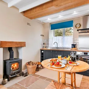 Finest Retreats - Tyg Near Masham, Fountains Abbey & Brimham Rocks Ripon